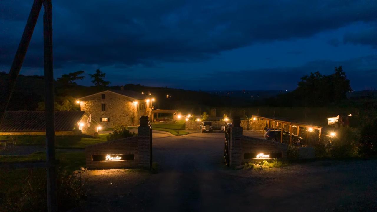 Wine Estate Rooms Paradiso Di Cacuci Montalcino Exterior foto